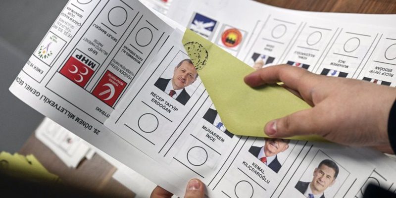 Erdogan Tegaskan Menolak Hasil Suara Mayoritas dalam Pemilu Turki Lembaga