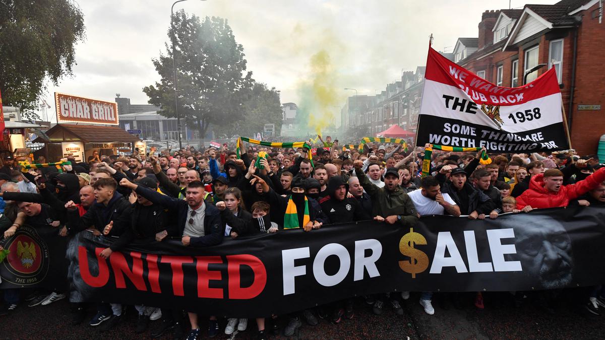 Manchester United Meluncurkan Jersey Baru Fans Bersiap siap Menggelar Protes Menyuarakan