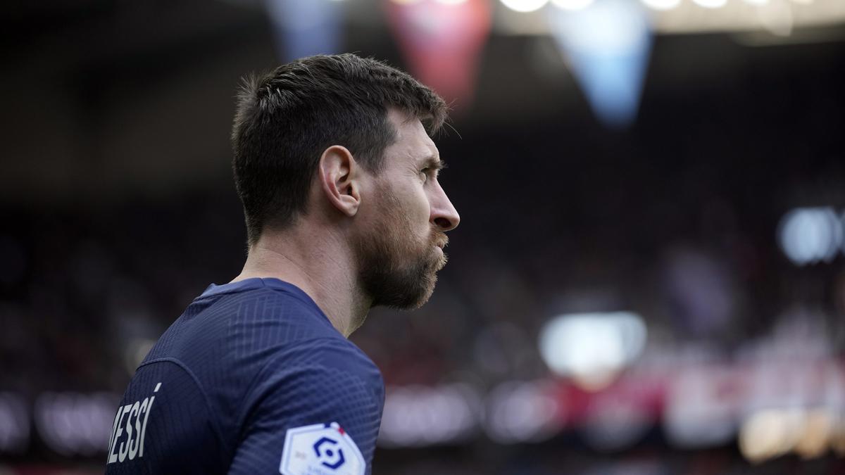 Pelatih PSG Konfirmasi Lionel Messi Tinggalkan Akhir Musim 9 words