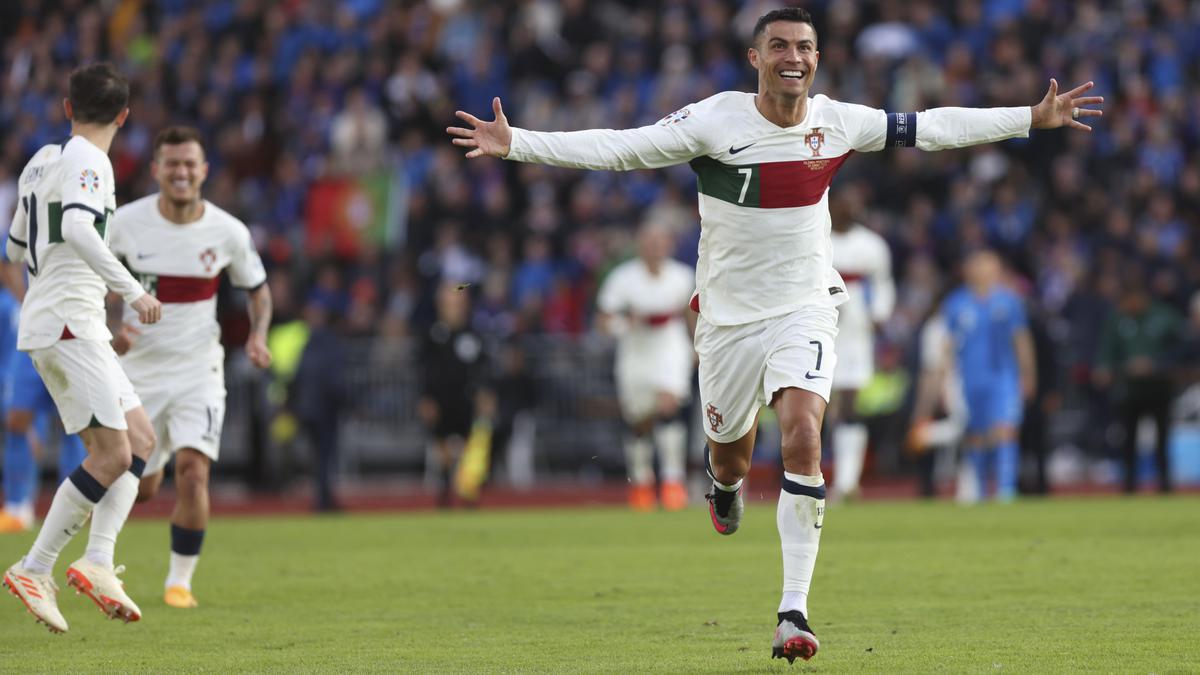 Ronaldo Cetak Gol Tunggal Portugal Menang atas Islandia