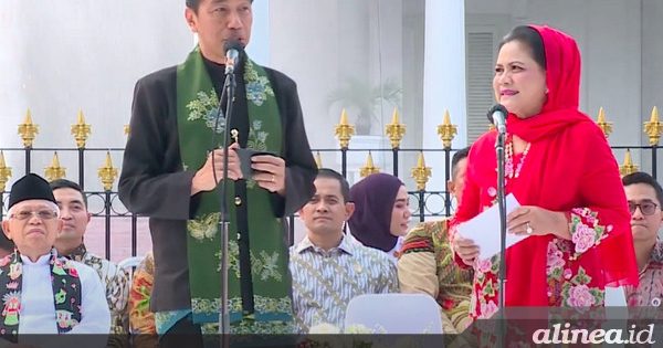 Indonesian Supports Jokowis Intention for Kebaya Themed Fashion Show