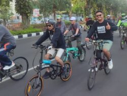 Masyarakat Surabaya Antusias Mengikuti Gowes Perubahan Relawan Anies