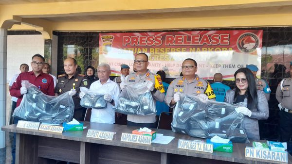 Mobil yang Membawa 50 Kg Sabu Ditinggalkan di Tanjungbalai saat
