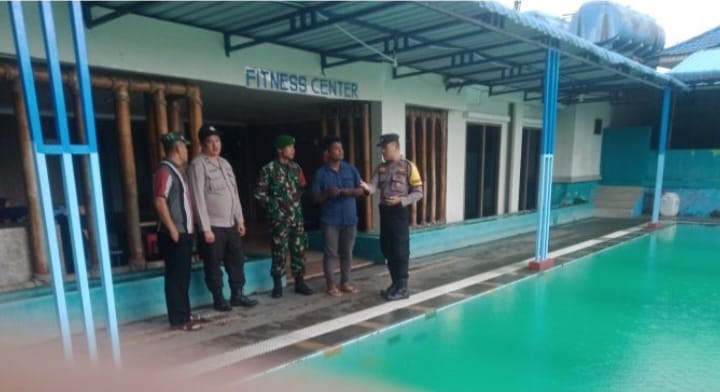 Murid SMP Ditemukan Meninggal Tenggelam di Kolam Renang di Rayain